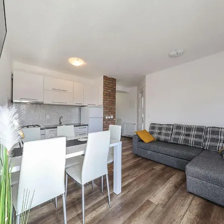 Jimmy * Starigrad-Paklenica