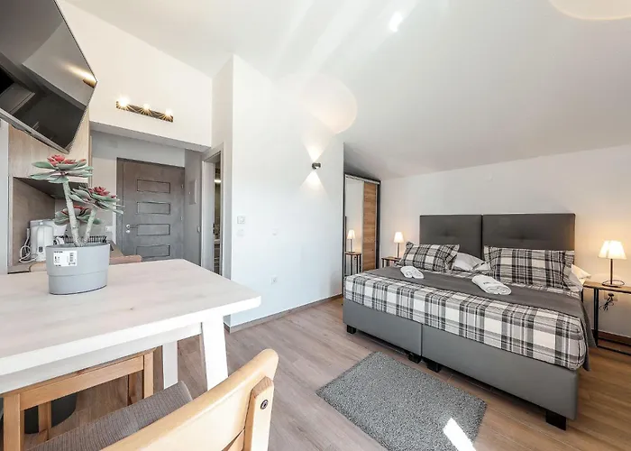 Вилла Jimmy Стариград-Пакленица