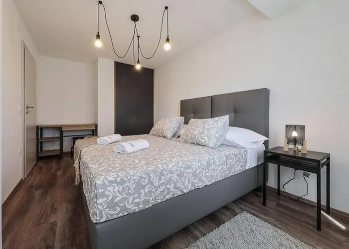 Jimmy Villa Starigrad Paklenica