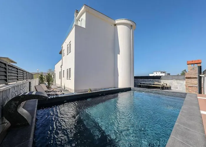 Jimmy Villa Starigrad Paklenica